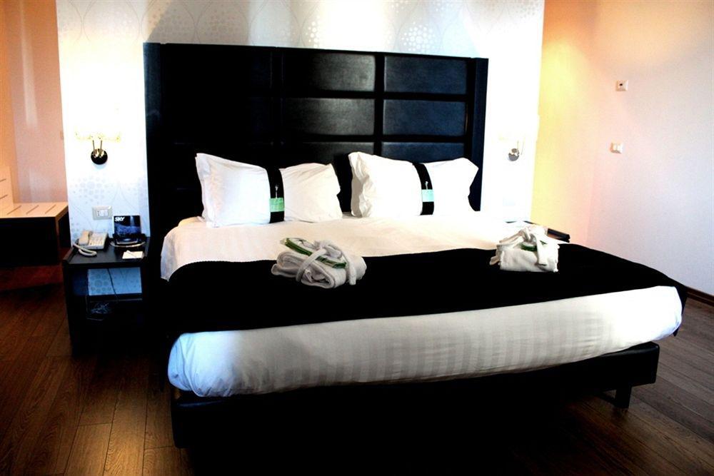 Holiday Inn Genoa City By Ihg Luaran gambar
