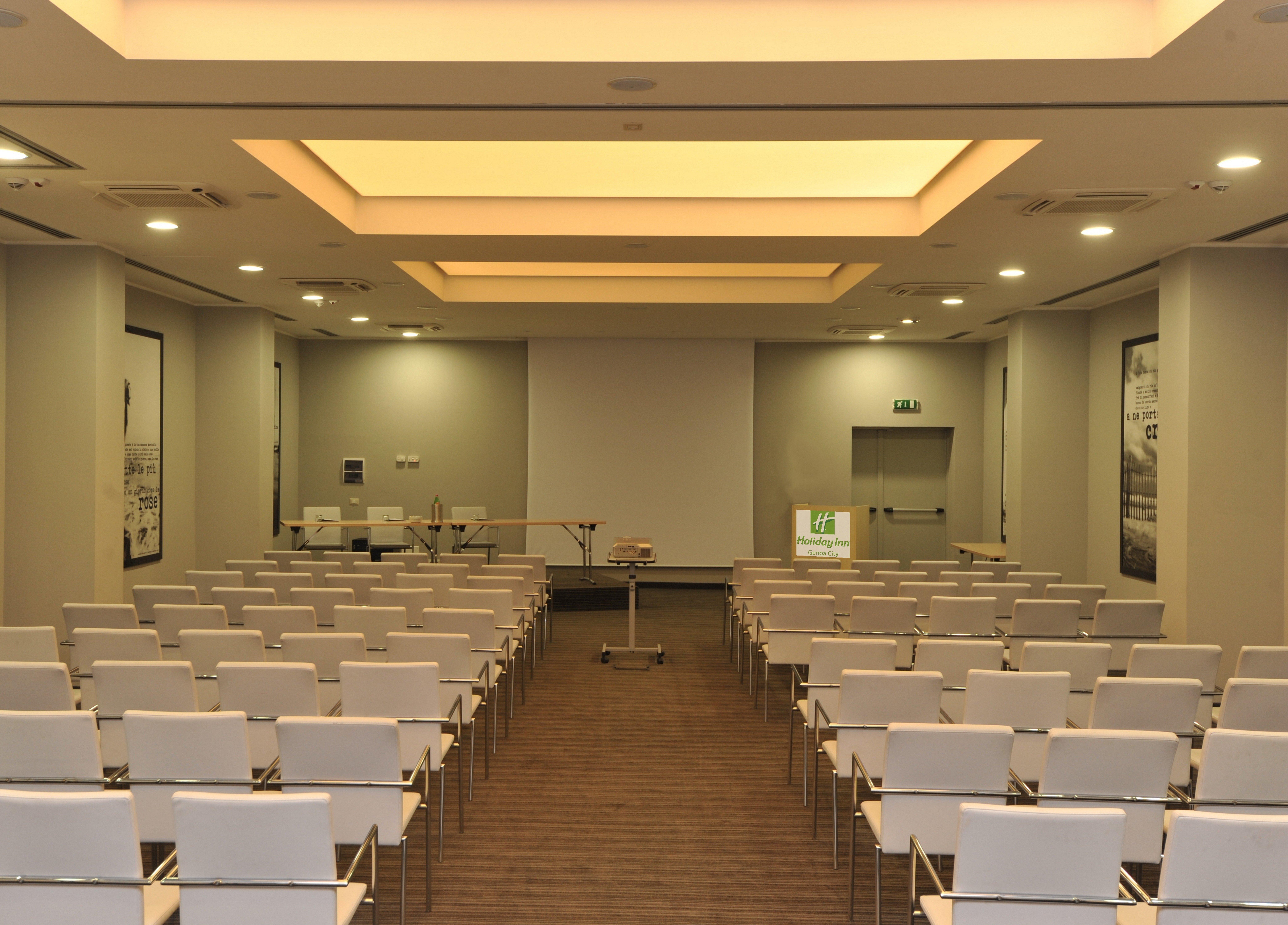 Holiday Inn Genoa City By Ihg Luaran gambar