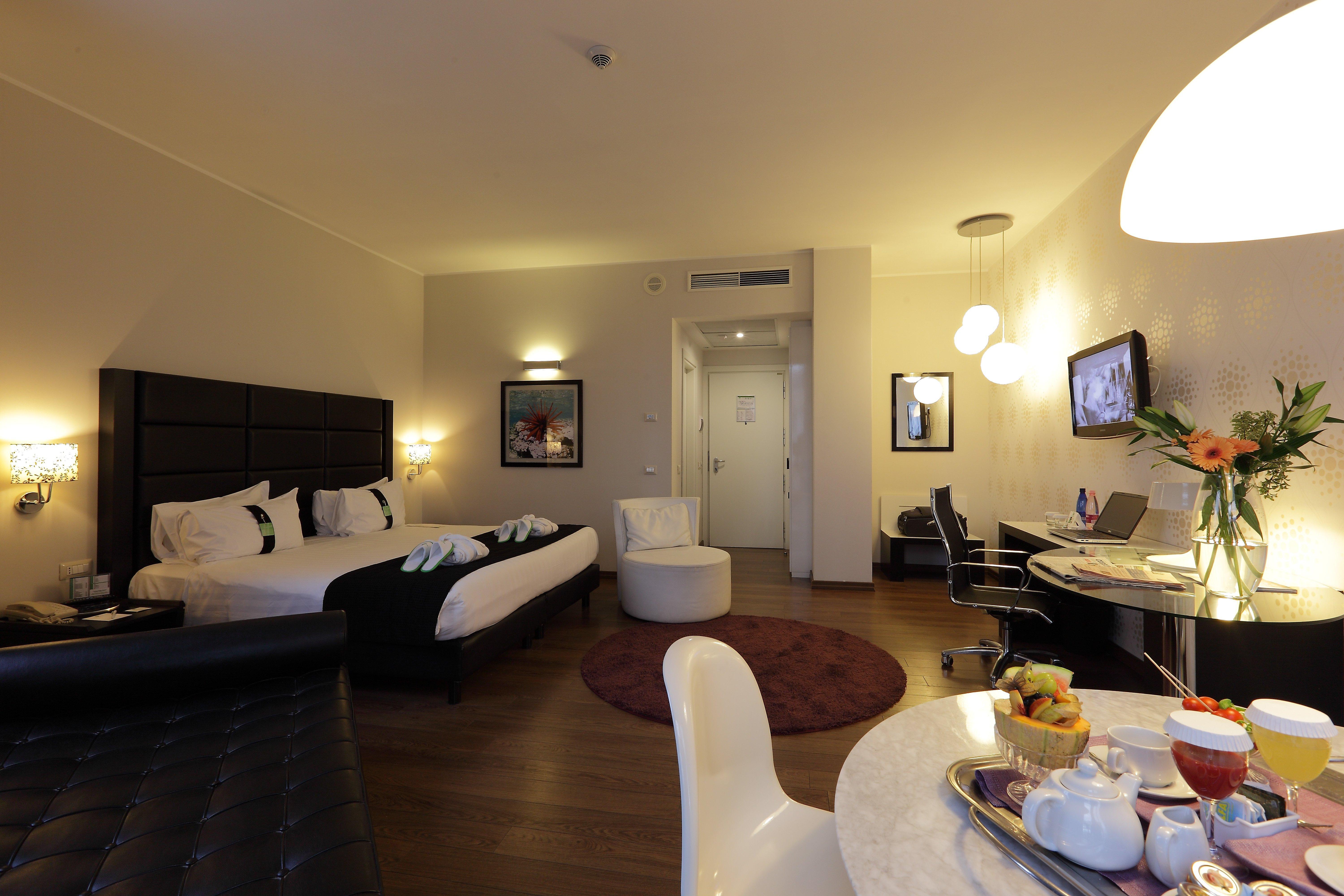 Holiday Inn Genoa City By Ihg Luaran gambar