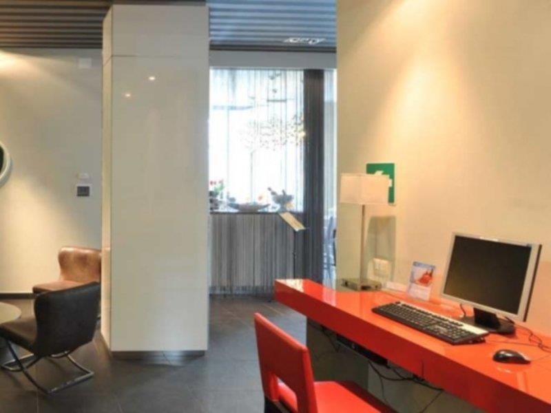 Holiday Inn Genoa City By Ihg Luaran gambar