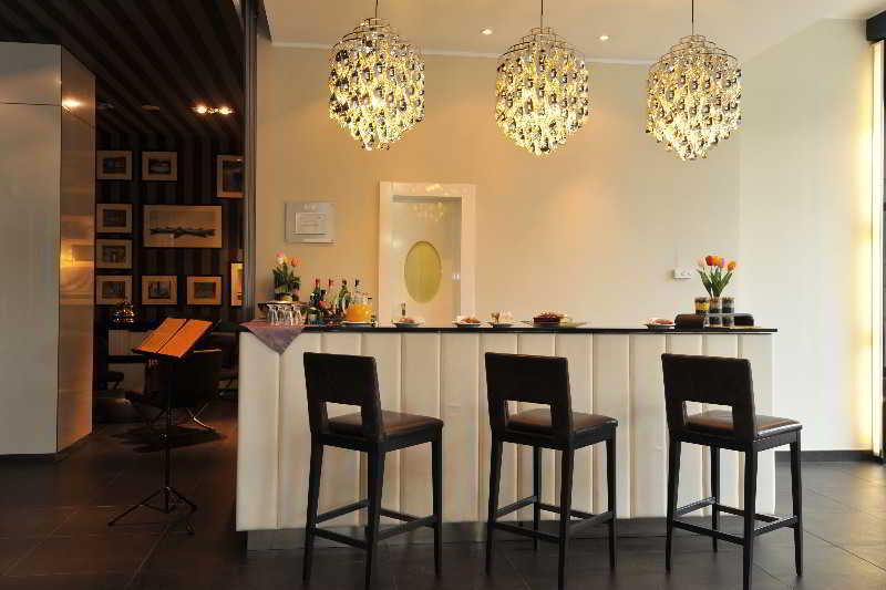 Holiday Inn Genoa City By Ihg Luaran gambar