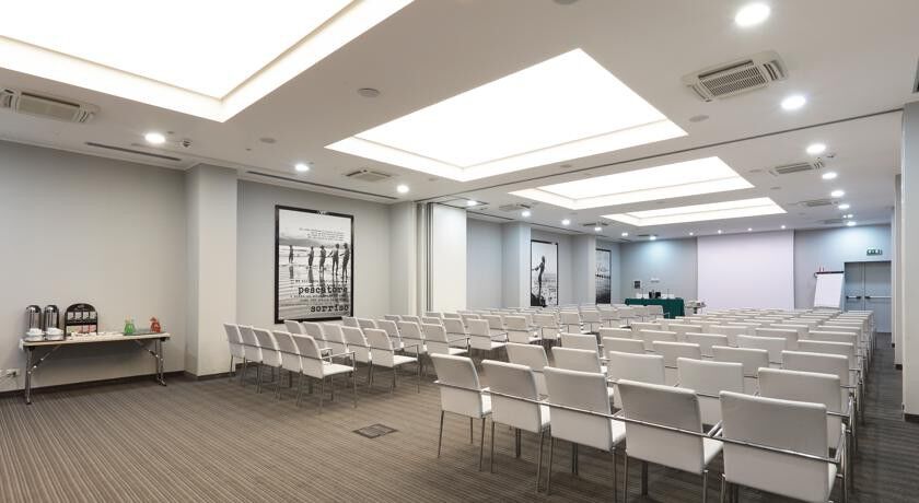 Holiday Inn Genoa City By Ihg Luaran gambar